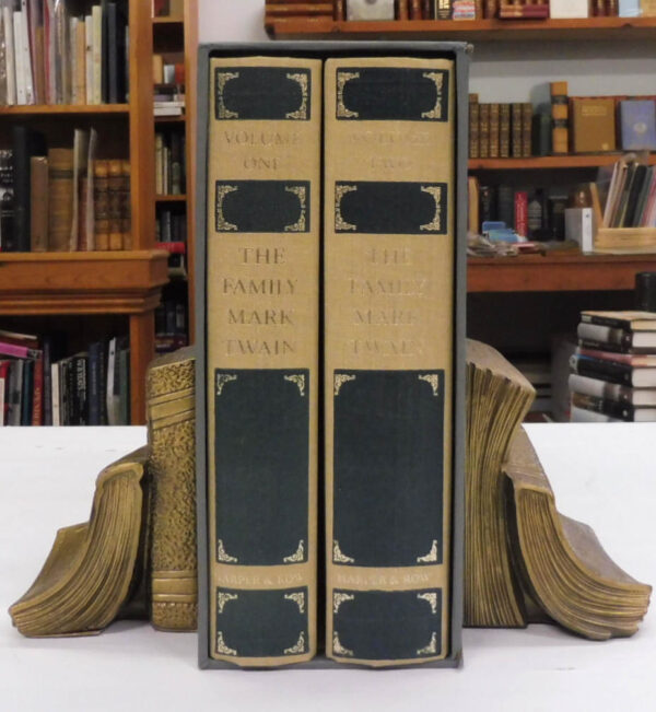 The-Family-Mark-Twain-001346-0