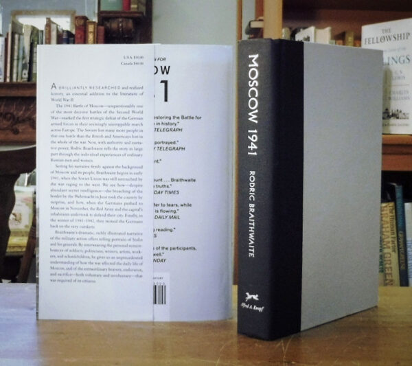 Moscow-1941A-City-And-Its-People-At-War-Braithwaite-Rodric-001516-2