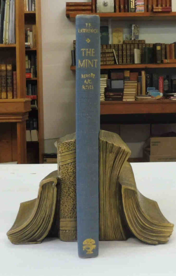 The-Mint-T-E-Lawrence-002714-1