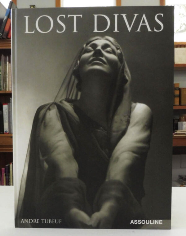 Lost-Divas-Tubeuf-Andre-005085